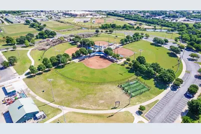 364 La Quinta Circle S, Keller, TX 76248 - Photo 25