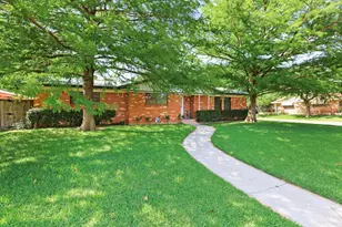 1100 S Idlewild, Sherman, TX 75090 - Photo 3