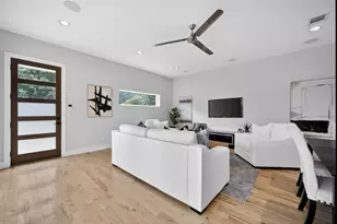 5525 Winton St, Dallas, TX 75206 - Photo 3