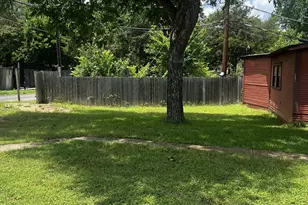 917 N Windomere Ave, Dallas, TX 75208 - Photo 13