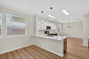 10701 Augusta Ln, Rowlett, TX 75089 - Photo 5
