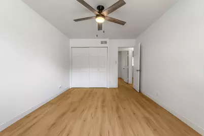 3025 Harvard Street N, Irving, TX 75062 - Photo 27