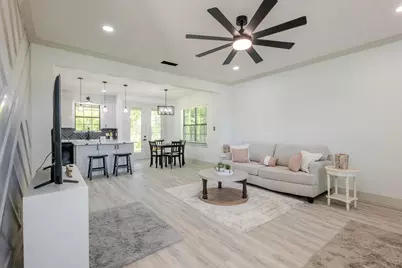 1001 SW 1st Avenue, Mineral Wells, TX 76067 - Photo 3