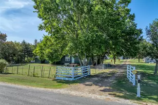428 Pennell Rd, Sherman, TX 75090 - Photo 3