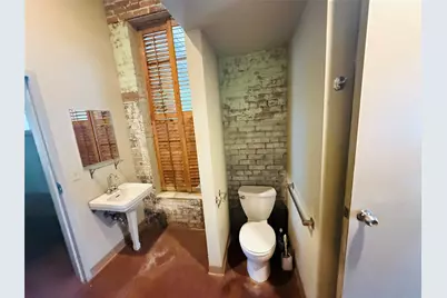265 SE 1st Street, Paris, TX 75460 - Photo 17
