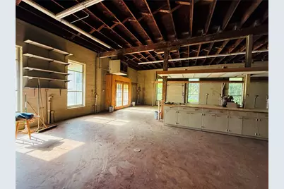 265 SE 1st Street, Paris, TX 75460 - Photo 5