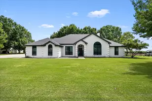 3 Crestview Cir, Rockwall, TX 75087 - Photo 3