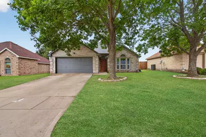 728 Grandview Avenue, Seagoville, TX 75159 - Photo 1