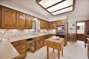 1601 Fairway Cir, Garland, TX 75043 - Photo 13