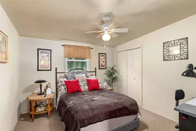 641 S Lamar Street, De Leon, TX 76444 - Photo 15