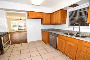 4818 Cole Ave, Dallas, TX 75205 - Photo 3