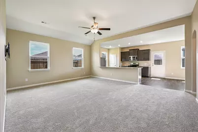 9609 Sierra Grande Drive, Fort Worth, TX 76140 - Photo 7