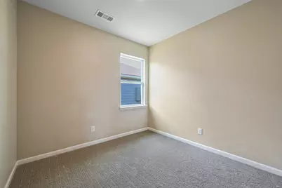 9609 Sierra Grande Drive, Fort Worth, TX 76140 - Photo 5