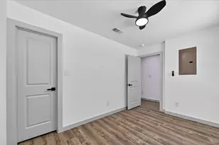 2107 Church St, Greenville, TX 75401 - Photo 9