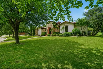 716 Flamingo Circle, Burleson, TX 76028 - Photo 3