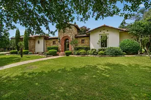 716 Flamingo Cir, Burleson, TX 76028 - Photo 1