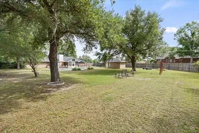 228 Kings Creek Drive, Terrell, TX 75161 - Photo 9