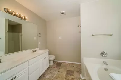 8024 Mourning Dove Drive, Arlington, TX 76002 - Photo 13