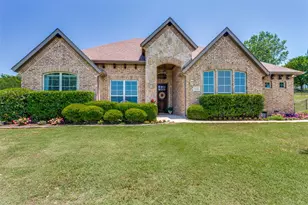 10248 Mustang Wells Dr, Fort Worth, TX 76126 - Photo 3