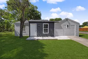 1000 Schieffer Ave, Fort Worth, TX 76110 - Photo 1