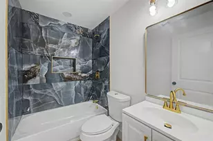1000 Schieffer Ave, Fort Worth, TX 76110 - Photo 3