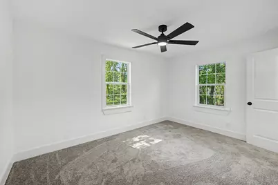 1000 Schieffer Avenue, Fort Worth, TX 76110 - Photo 11
