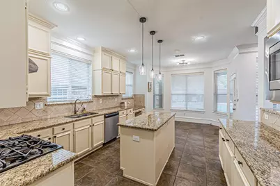 1440 Sunswept Terrace, Lewisville, TX 75077 - Photo 15
