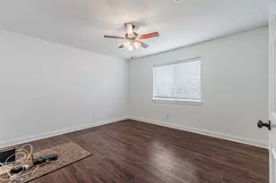 1440 Sunswept Terrace, Lewisville, TX 75077 - Photo 27