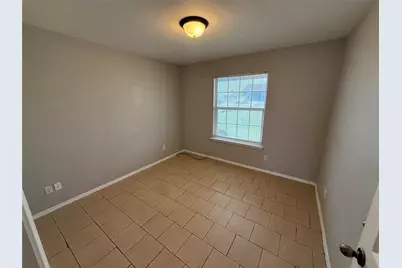 209 Blue Bell Court, Weatherford, TX 76088 - Photo 11