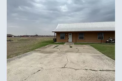 209 Blue Bell Court, Weatherford, TX 76088 - Photo 13