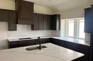 819 Beverly Dr, Grapevine, TX 76051 - Photo 9