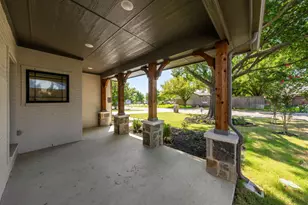 819 Beverly Dr, Grapevine, TX 76051 - Photo 37