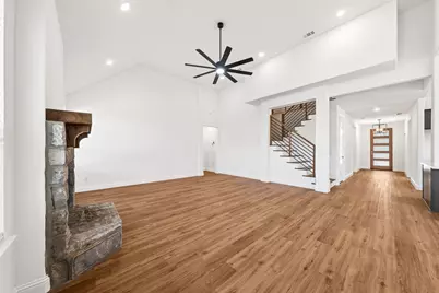 819 Beverly Drive, Grapevine, TX 76051 - Photo 15