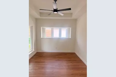819 Beverly Drive, Grapevine, TX 76051 - Photo 11