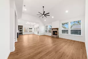 819 Beverly Dr, Grapevine, TX 76051 - Photo 17
