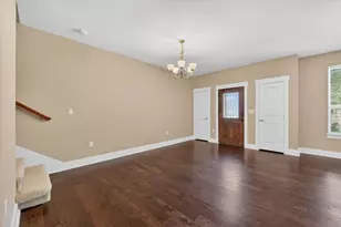 308 Lily Ln, Lewisville, TX 75057 - Photo 7