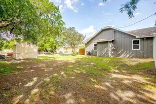 206 W 8th St, Venus, TX 76084 - Photo 23