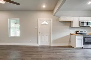206 W 8th St, Venus, TX 76084 - Photo 11