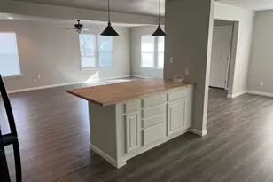 500 W Parkway St, Denton, TX 76201 - Photo 5