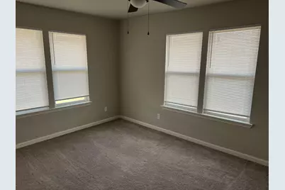 500 W Parkway Street #2, Denton, TX 76201 - Photo 11