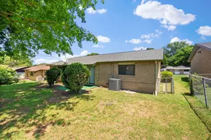 8105 Silverdale Dr, Dallas, TX 75232 - Photo 23