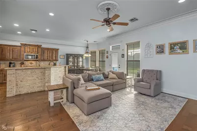 610 Glenshire Drive, Bossier City, LA 71111 - Photo 3