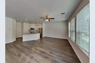2431 Klamath Drive, Lewisville, TX 75056 - Photo 3