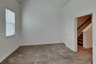 2431 Klamath Dr, Lewisville, TX 75056 - Photo 9