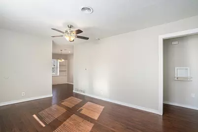 2009 Cloverdale Street, Arlington, TX 76010 - Photo 7