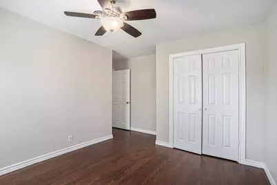2009 Cloverdale Street, Arlington, TX 76010 - Photo 19