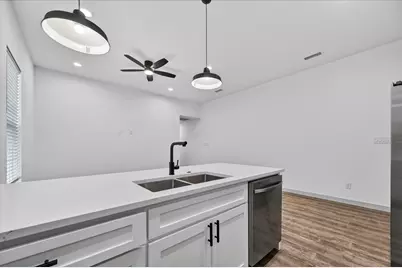 2107 Church Street #B, Greenville, TX 75401 - Photo 5