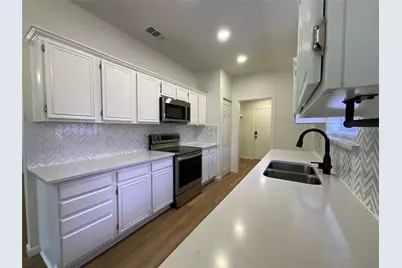 1729 Duster Circle, Arlington, TX 76018 - Photo 11