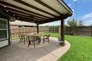 1729 Duster Cir, Arlington, TX 76018 - Photo 35