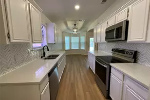 1729 Duster Cir, Arlington, TX 76018 - Photo 15